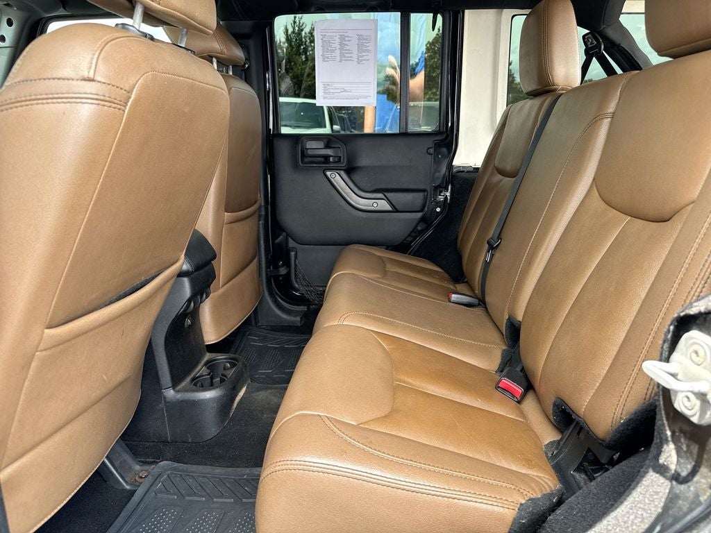 2013 Jeep Wrangler Unlimited Sahara