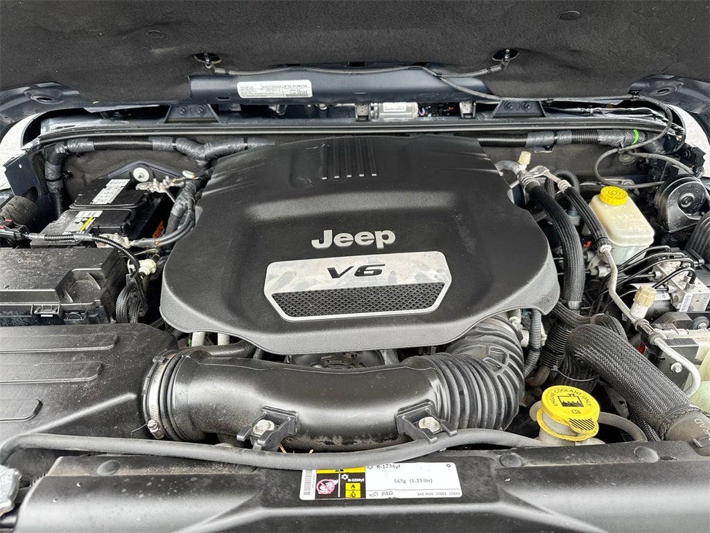 2016 Jeep Wrangler Unlimited Sahara