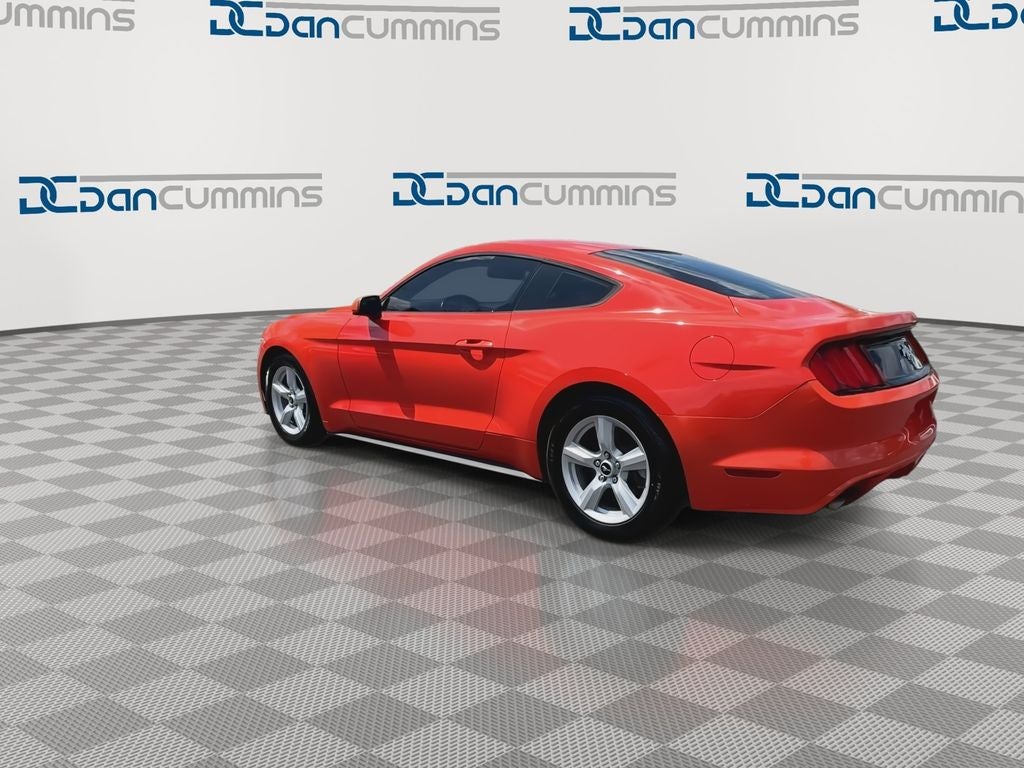 2016 Ford Mustang V6