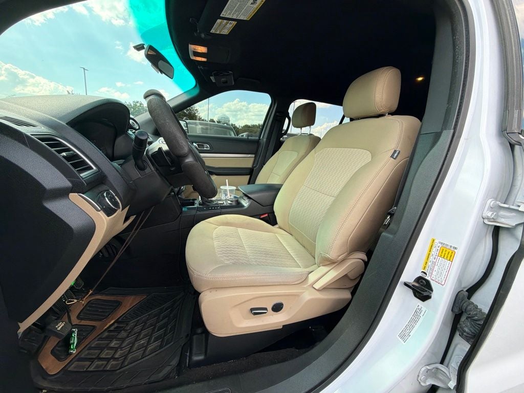 2017 Ford Explorer Base