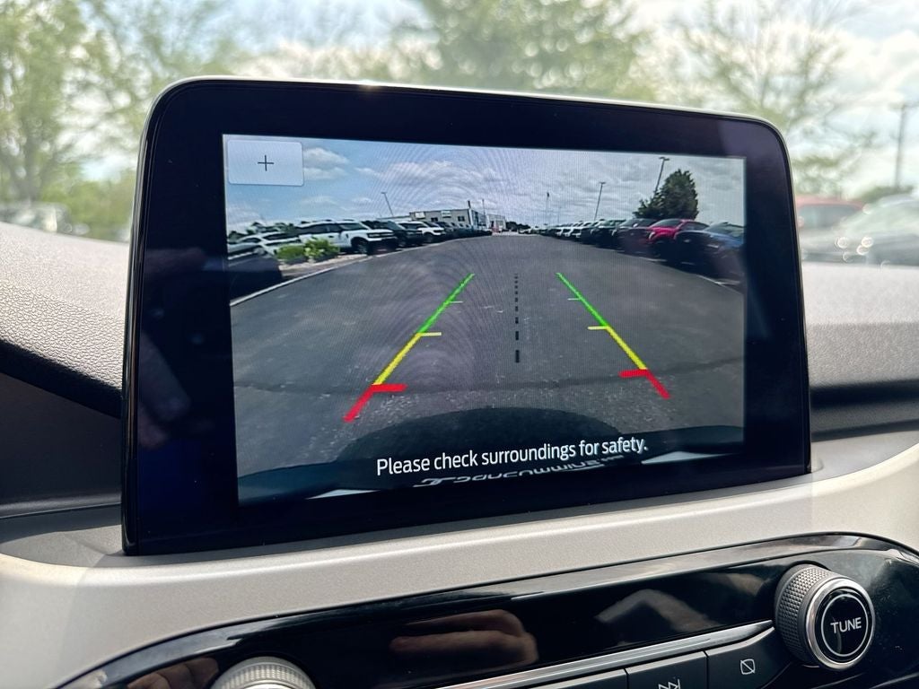 2022 Ford Escape Hybrid SE