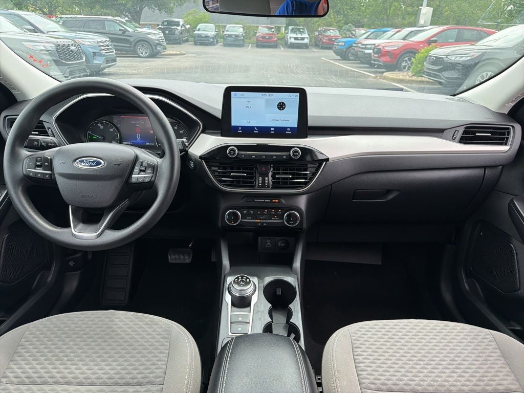 2022 Ford Escape Hybrid SE