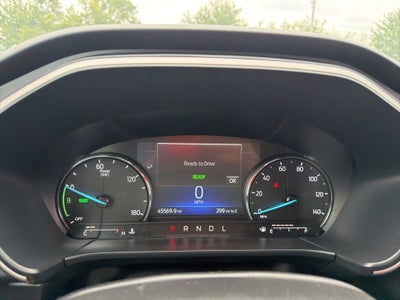 2022 Ford Escape Hybrid SE