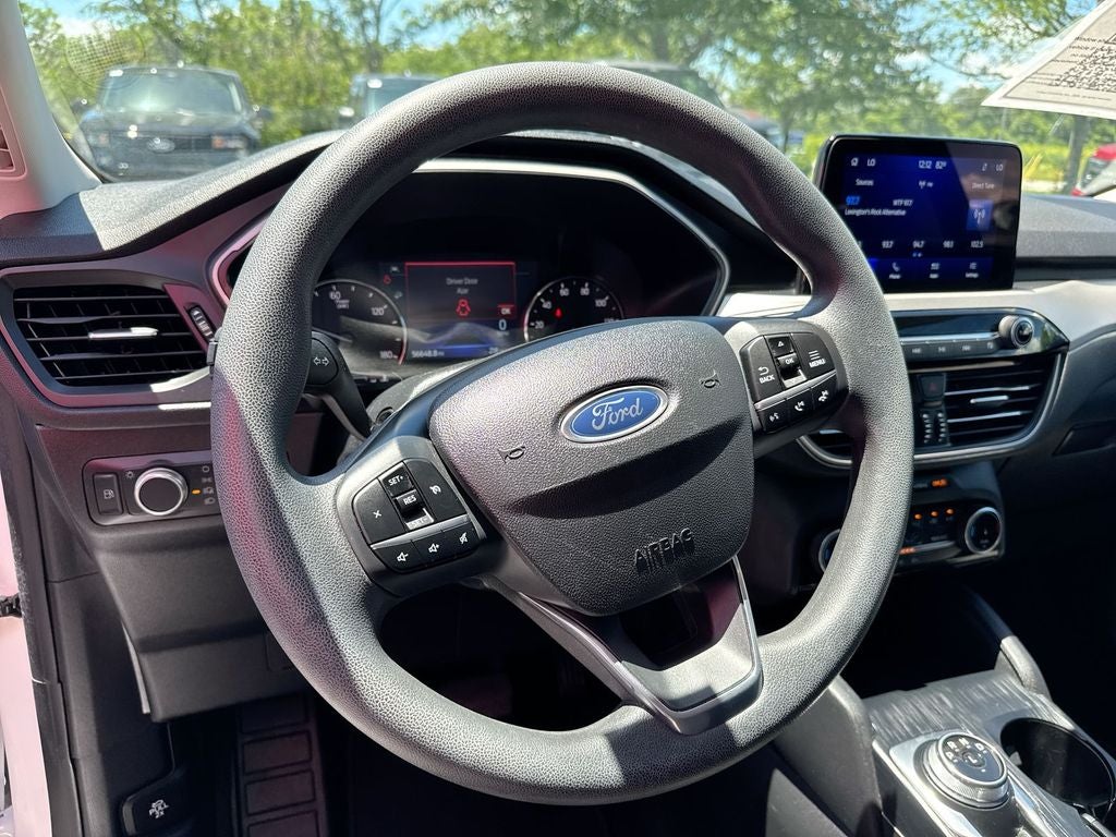 2022 Ford Escape Hybrid SE