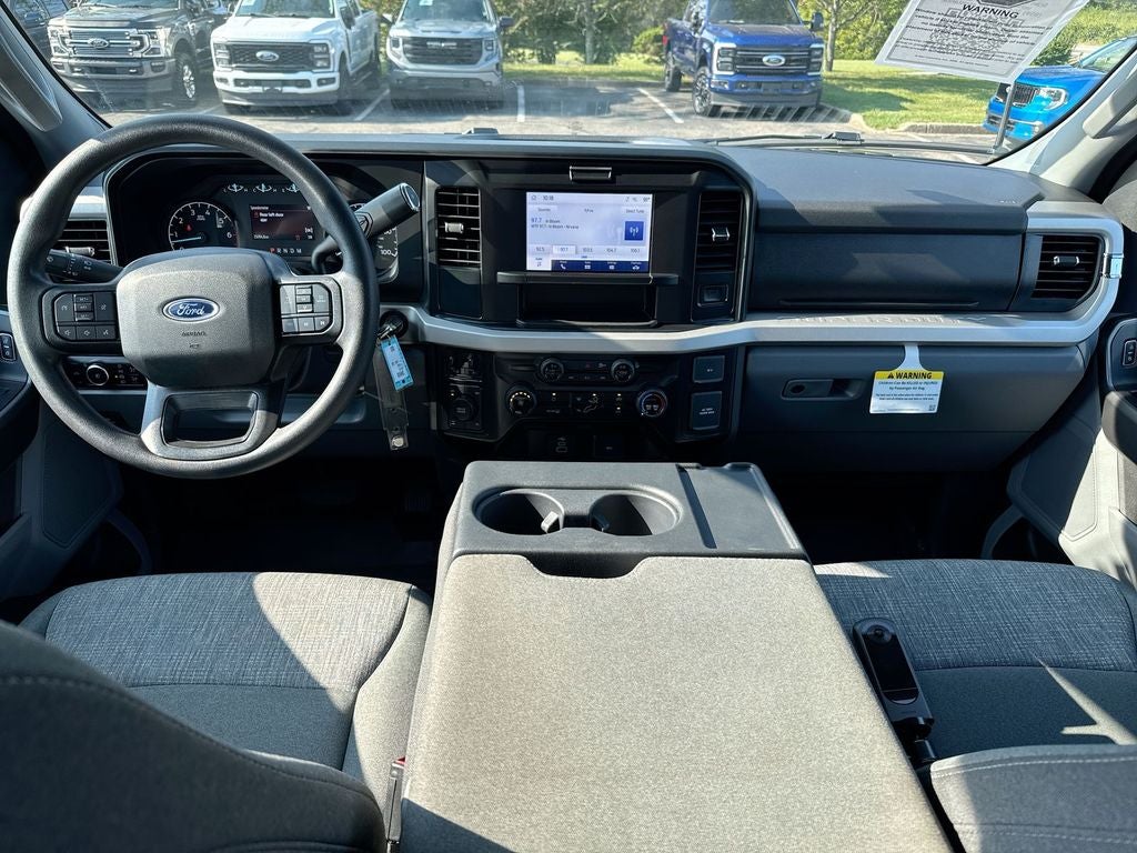 2025 Ford F-350SD XLT