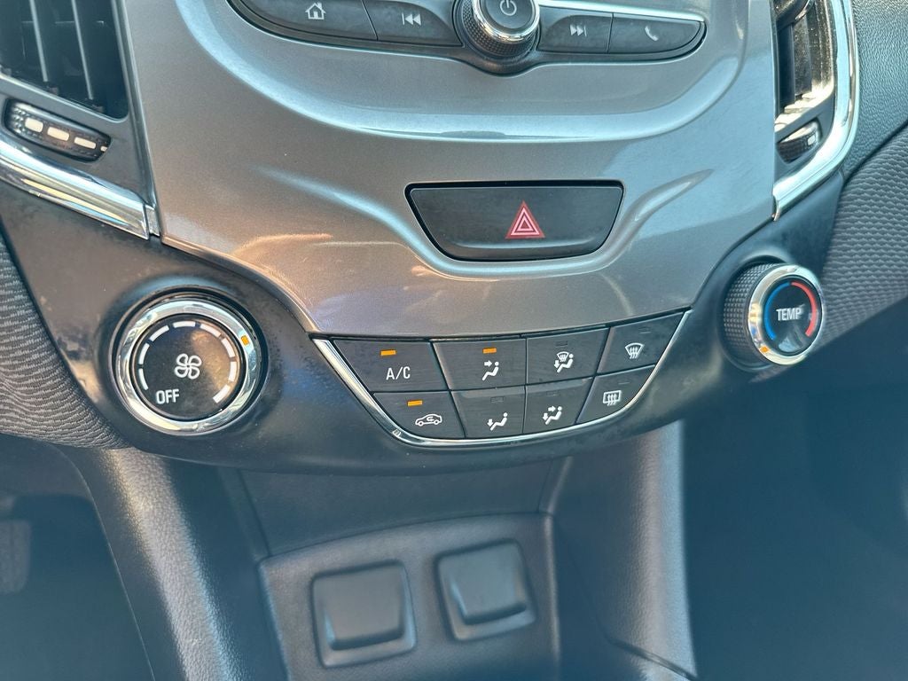 2018 Chevrolet Cruze LT