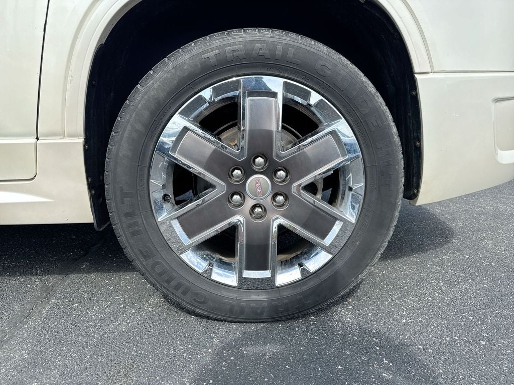 2011 GMC Acadia Denali