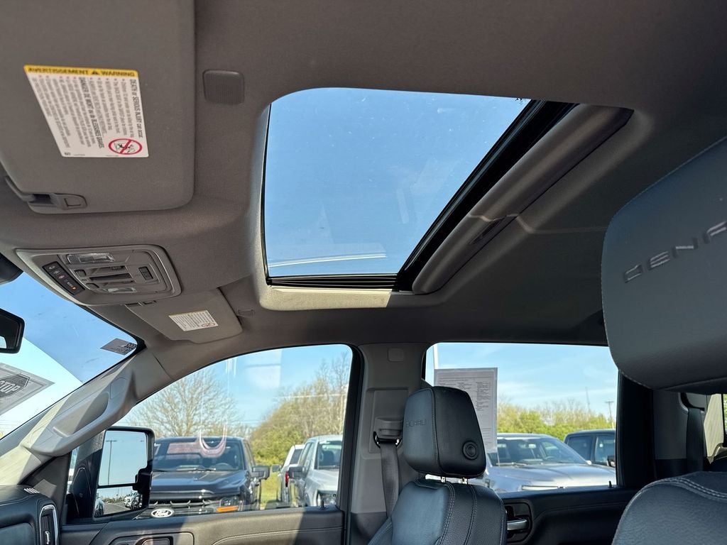 2023 GMC Sierra 3500HD Denali