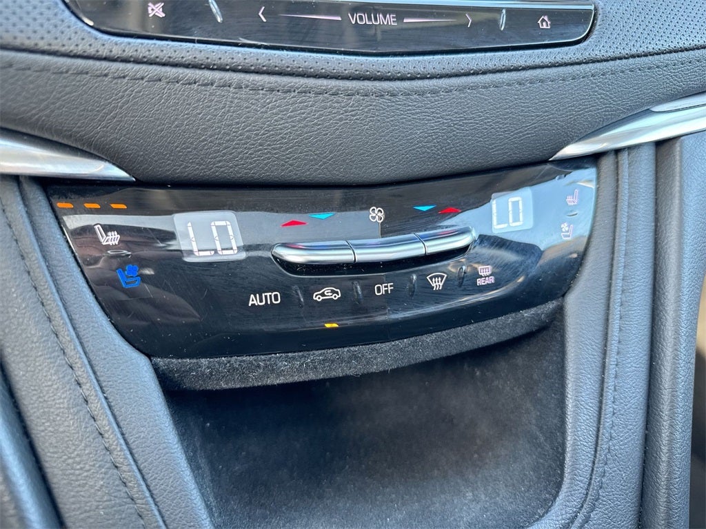 2019 Cadillac XT5 Premium Luxury