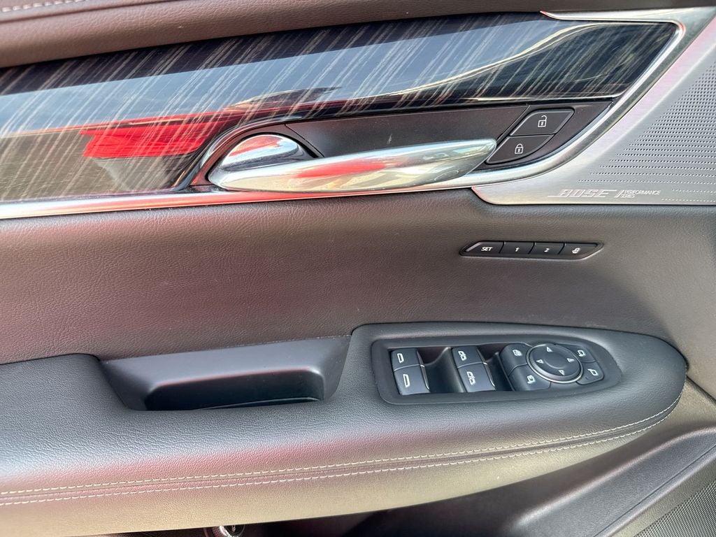 2023 Cadillac XT6 Premium Luxury