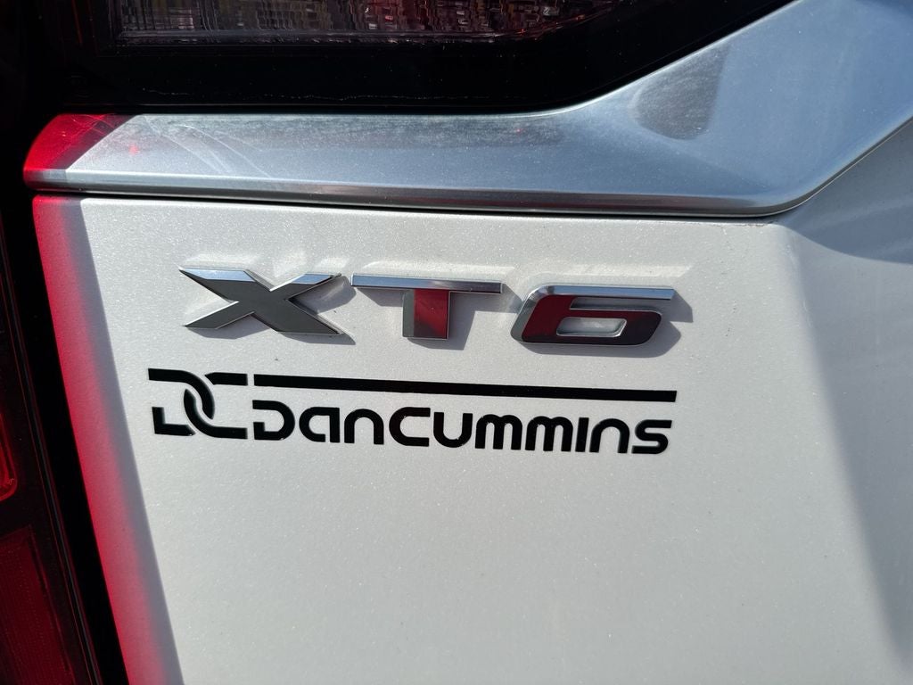 2023 Cadillac XT6 Premium Luxury