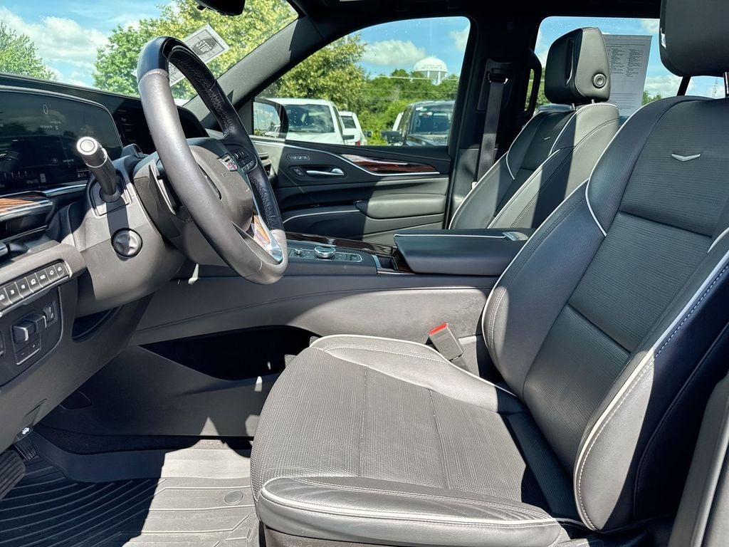 2022 Cadillac Escalade Premium Luxury