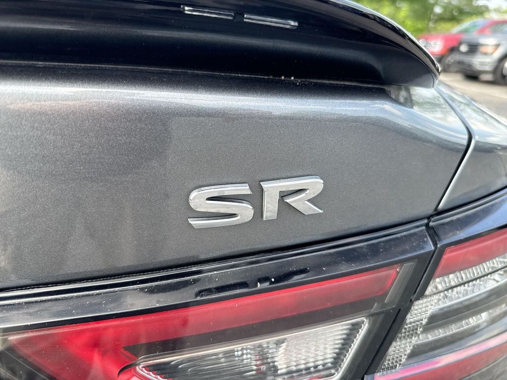 2023 Nissan Maxima SR