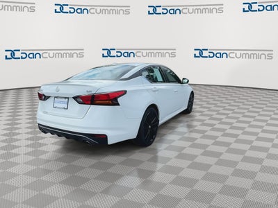 2022 Nissan Altima 2.5 SR