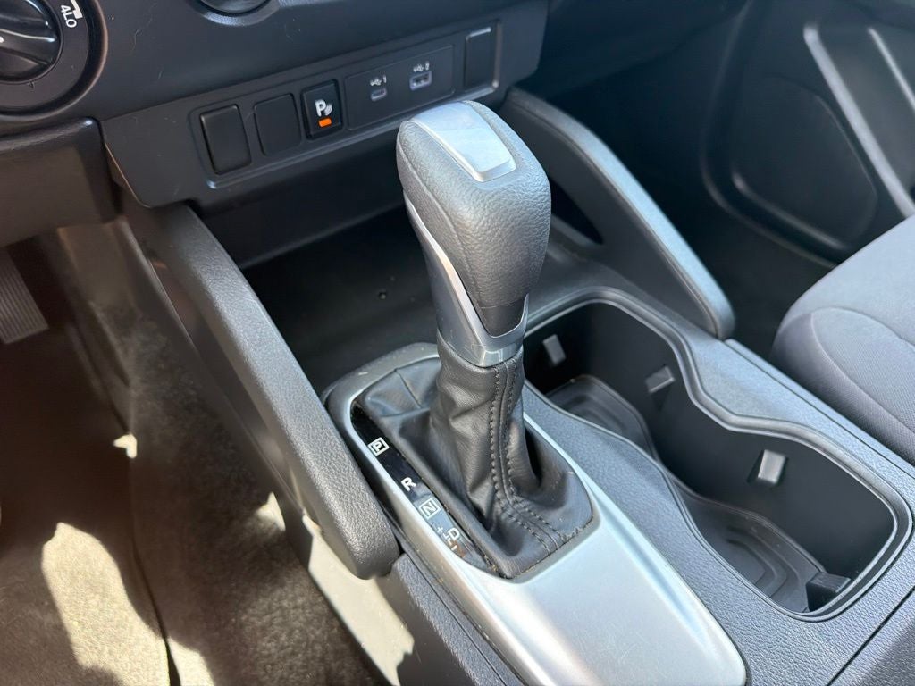 2022 Nissan Frontier S