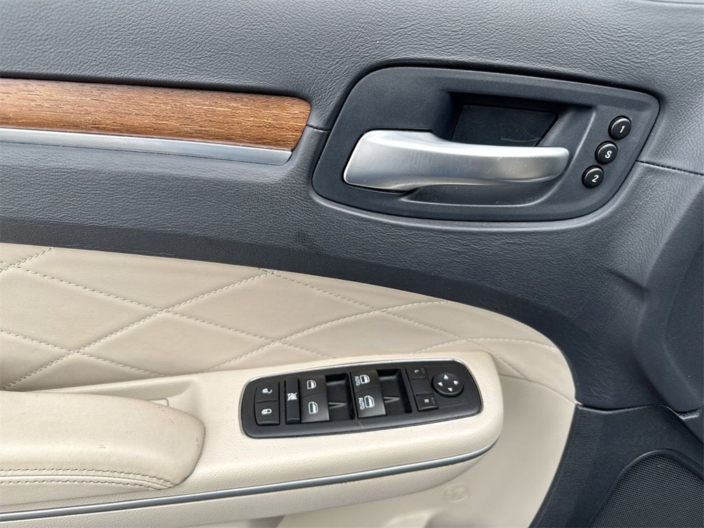 2015 Chrysler 300 C Platinum