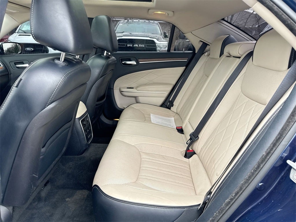 2015 Chrysler 300 C Platinum