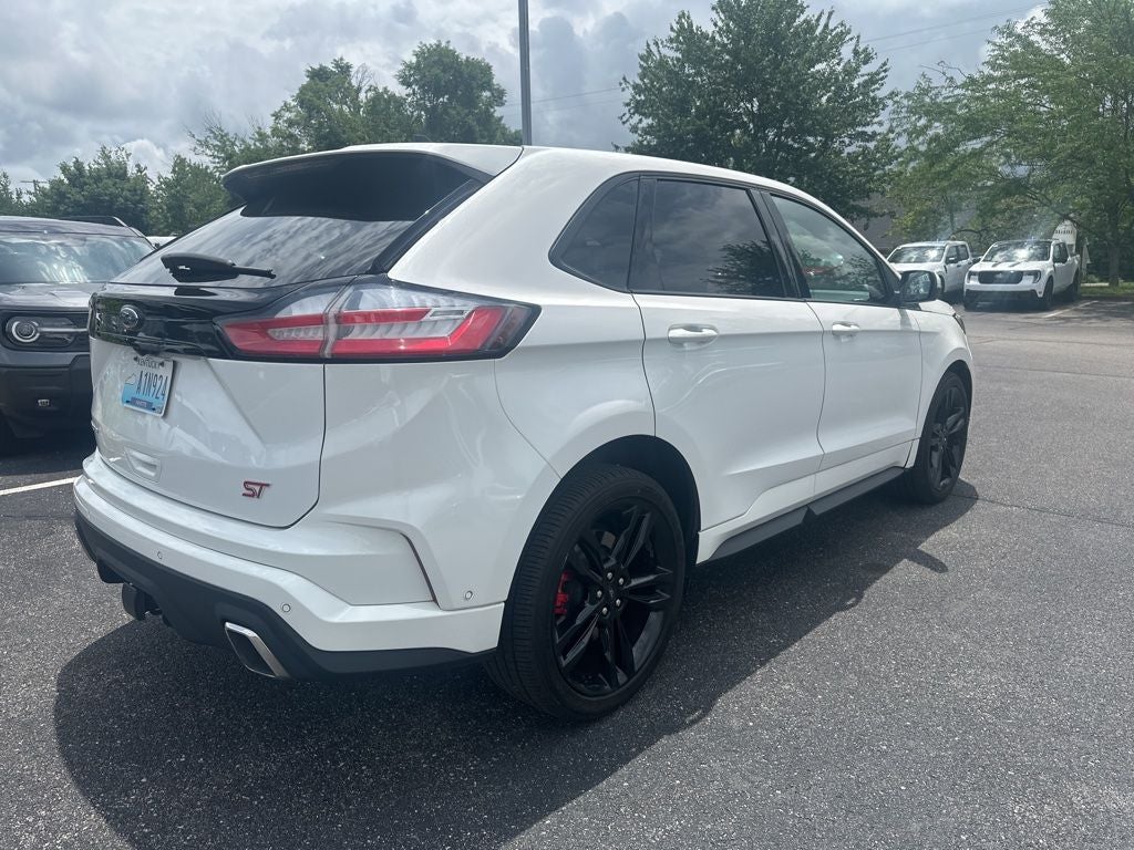 2020 Ford Edge ST