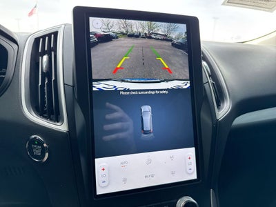 2024 Ford Edge SE