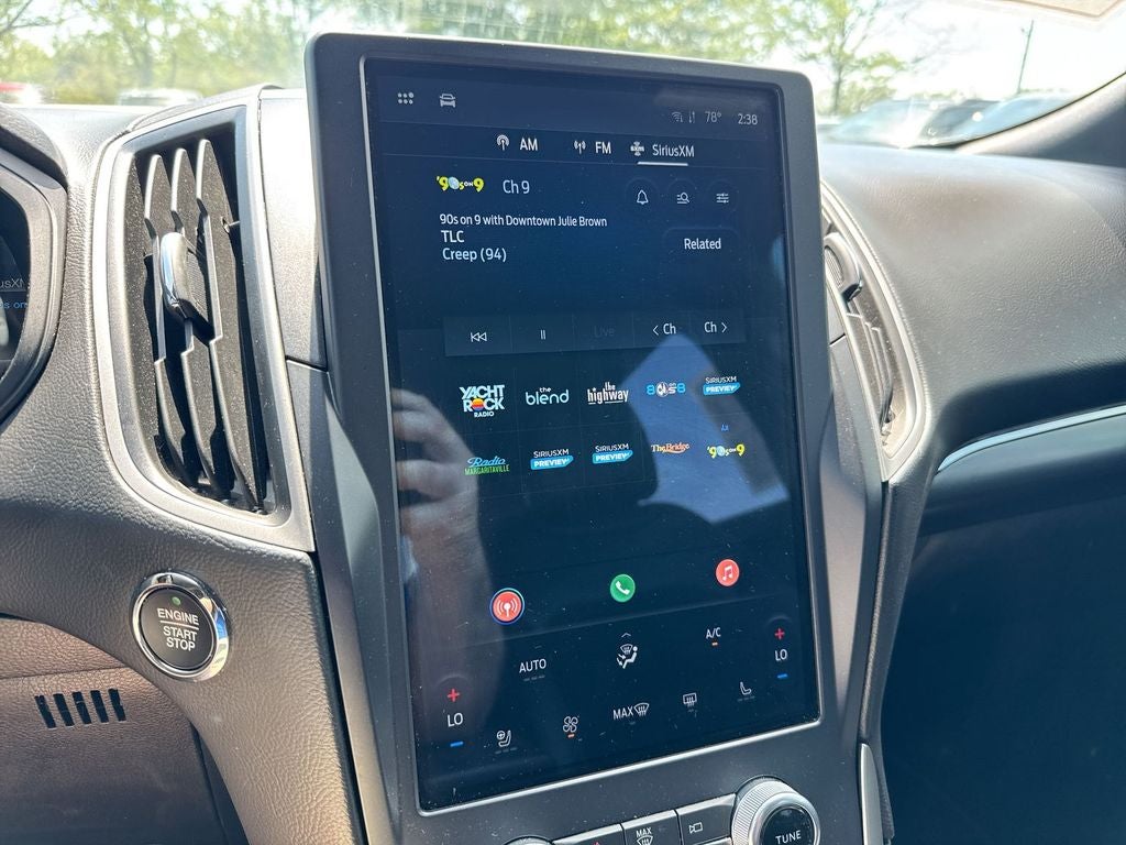 2022 Ford Edge ST Line