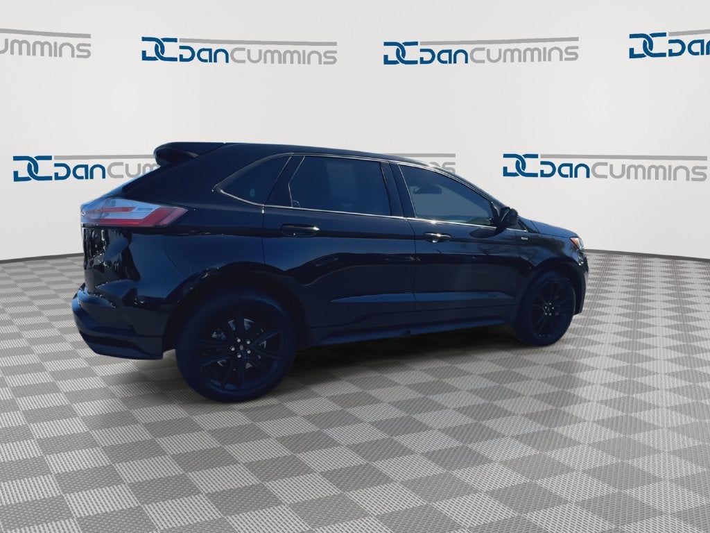2022 Ford Edge ST Line