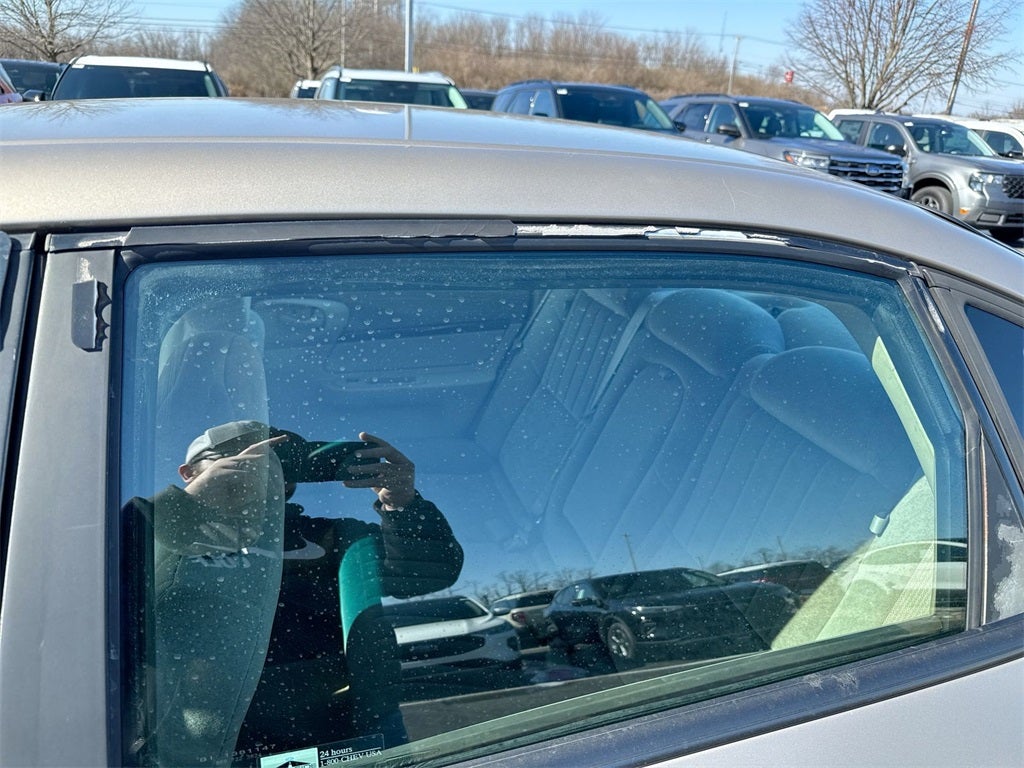 2003 Chevrolet Impala Base