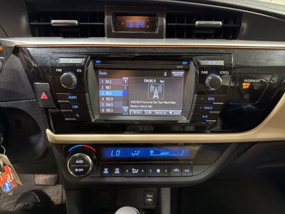 2015 Toyota Corolla LE