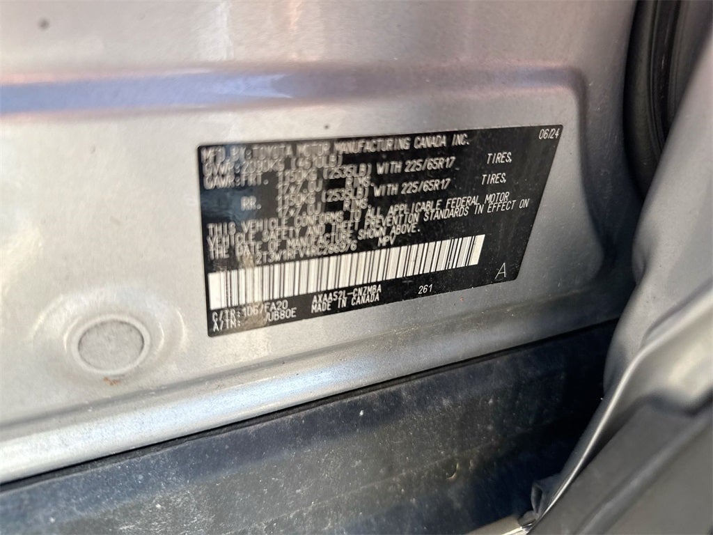 2024 Toyota RAV4 XLE