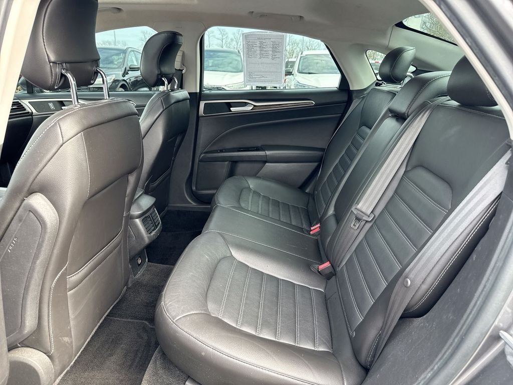 2014 Ford Fusion SE