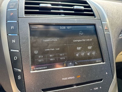 2014 Lincoln MKZ Base