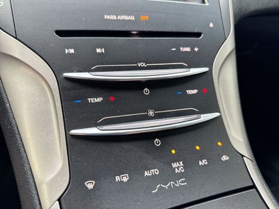 2016 Lincoln MKZ Base