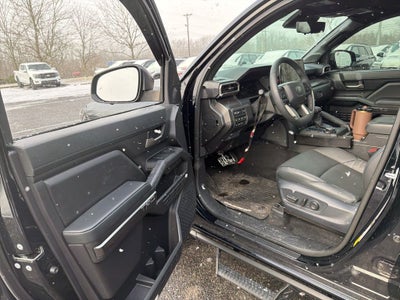 2025 Toyota Tacoma Hybrid TRD Sport