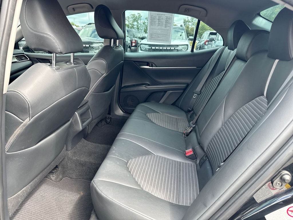 2018 Toyota Camry SE
