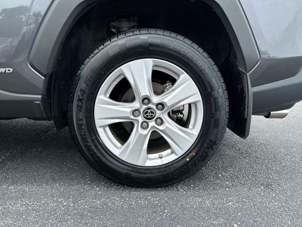 2021 Toyota RAV4 Hybrid LE