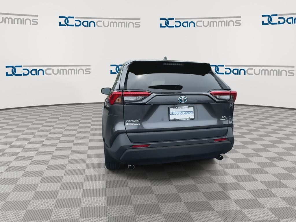 2021 Toyota RAV4 Hybrid LE