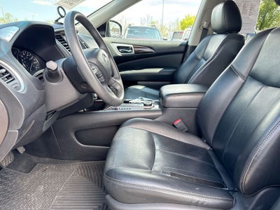 2015 Nissan Pathfinder SL