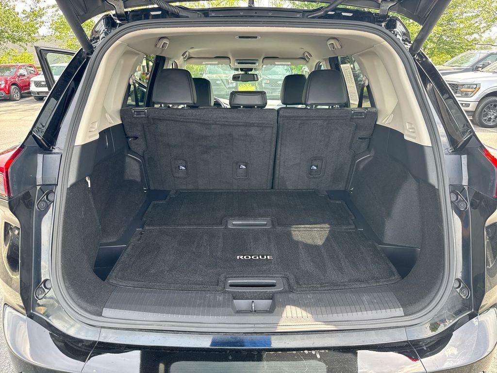 2024 Nissan Rogue SL