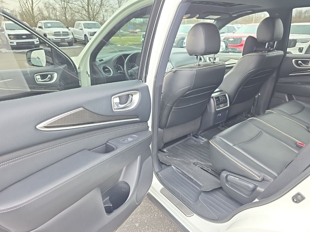 2020 INFINITI QX60 LUXE