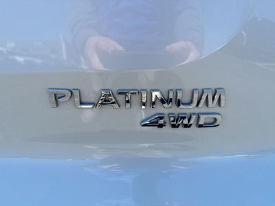 2022 Nissan Pathfinder Platinum