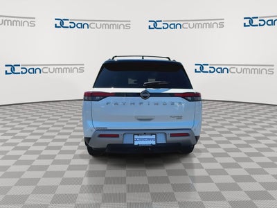 2022 Nissan Pathfinder Platinum