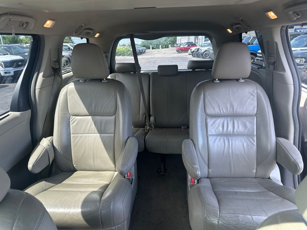 2016 Toyota Sienna XLE Premium