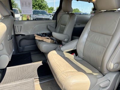 2016 Toyota Sienna XLE Premium