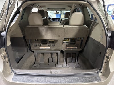 2017 Toyota Sienna Base