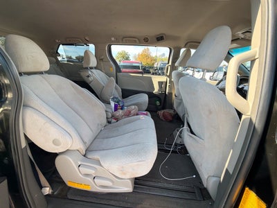 2014 Toyota Sienna LE