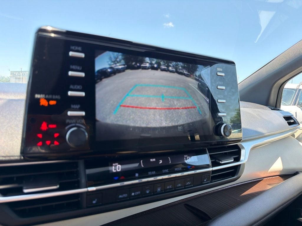 2024 Toyota Sienna XLE