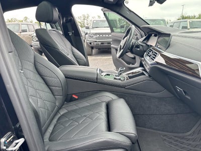 2023 BMW X6 xDrive40i