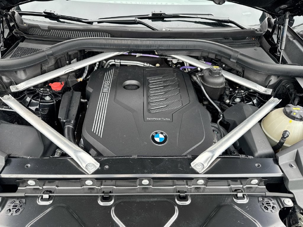 2023 BMW X6 xDrive40i