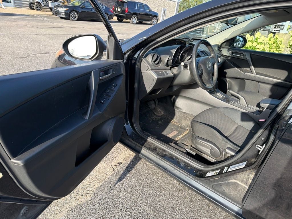 2012 Mazda Mazda3 i Sport