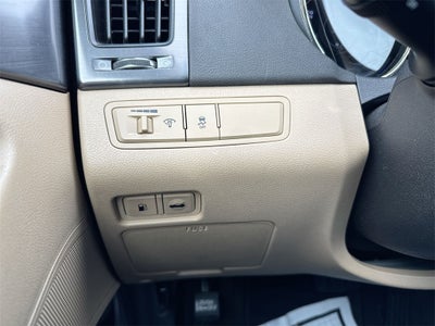 2011 Hyundai Sonata Hybrid Base