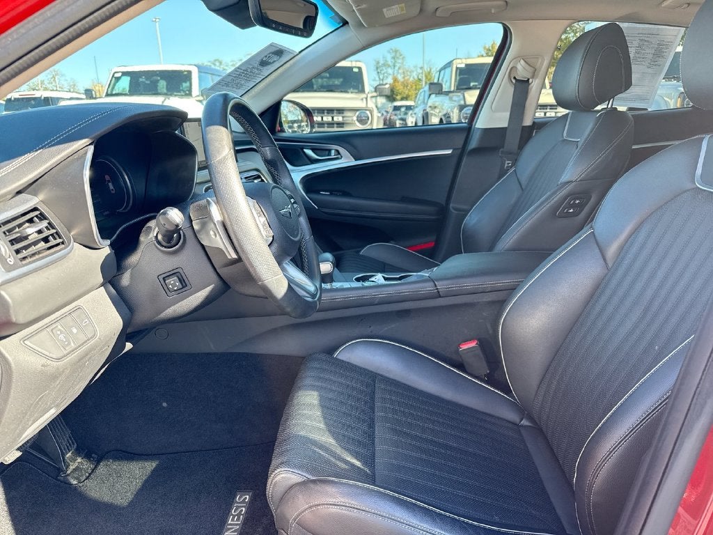 2022 Genesis G70 2.0T